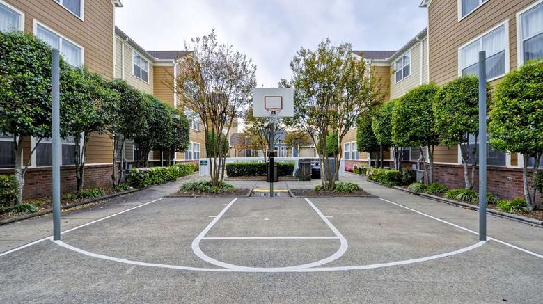 <b>Homewood Suites by Hilton Germantown Recreation</b>. Images powered by <a href="https://iceportal.shijigroup.com/" title="IcePortal" target="_blank">IcePortal</a>.