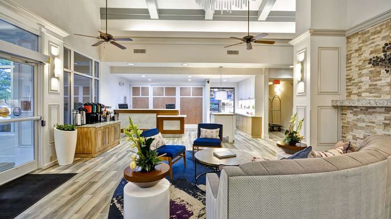 <b>Homewood Suites by Hilton Germantown Lobby</b>. Images powered by <a href="https://iceportal.shijigroup.com/" title="IcePortal" target="_blank">IcePortal</a>.