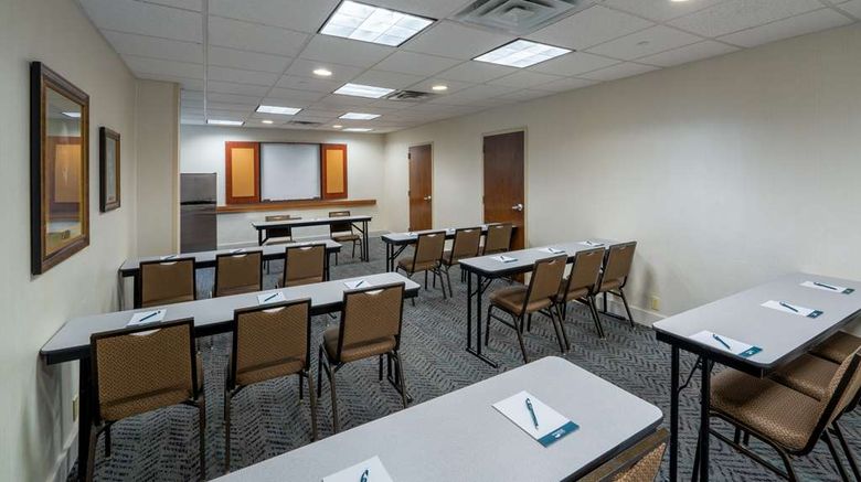<b>Homewood Suites by Hilton Germantown Meeting</b>. Images powered by <a href="https://iceportal.shijigroup.com/" title="IcePortal" target="_blank">IcePortal</a>.