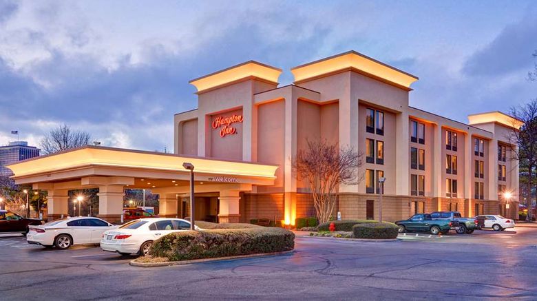 <b>Hampton Inn Memphis-Poplar Exterior</b>. Images powered by <a href="https://iceportal.shijigroup.com/" title="IcePortal" target="_blank">IcePortal</a>.