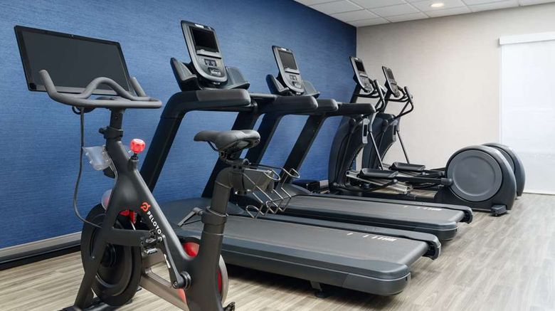 <b>Hampton Inn & Suites Memphis East Germantown Health</b>. Images powered by <a href="https://iceportal.shijigroup.com/" title="IcePortal" target="_blank">IcePortal</a>.