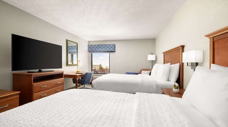 <b>Hampton Inn Memphis-Walnut Grove/Baptist Room</b>. Images powered by <a href="https://iceportal.shijigroup.com/" title="IcePortal" target="_blank">IcePortal</a>.