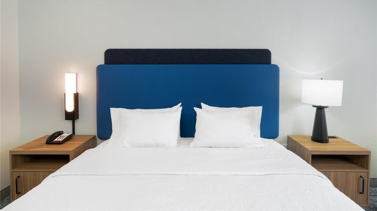 Hampton Inn Marietta Room