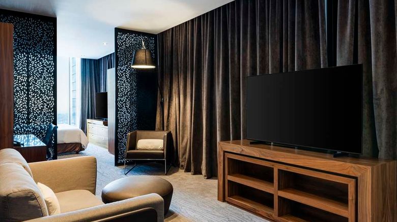 <b>Hilton Mexico City Santa Fe Room</b>. Images powered by <a href="https://iceportal.shijigroup.com/" title="IcePortal" target="_blank">IcePortal</a>.