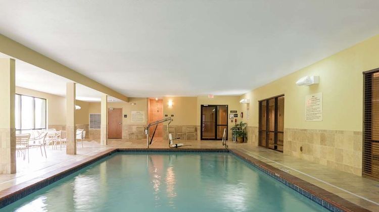 Hampton Inn & Suites Mansfield Pool