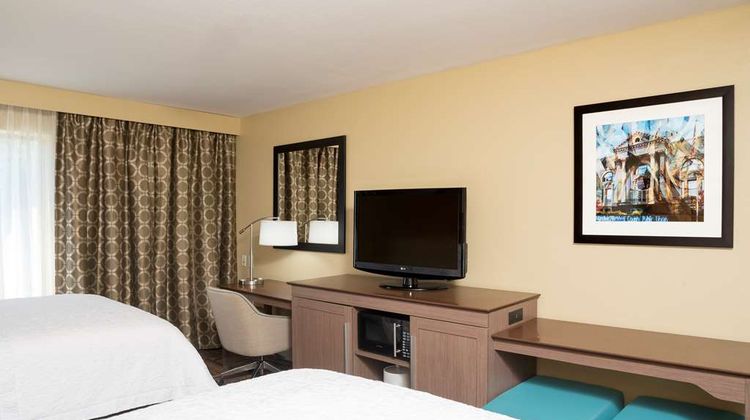 Hampton Inn & Suites Mansfield Room