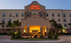 Hampton Inn & Suites Mission
