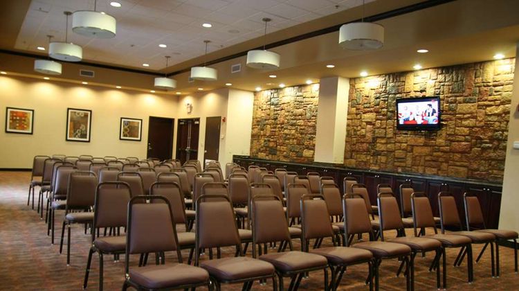Hampton Inn & Suites Mission Meeting