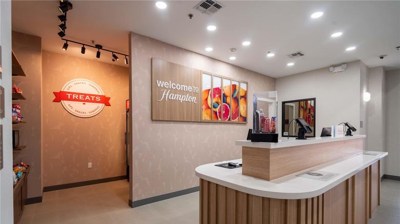 <b>Hampton Inn & Suites Mission Lobby</b>. Images powered by <a href="https://iceportal.shijigroup.com/" title="IcePortal" target="_blank">IcePortal</a>.