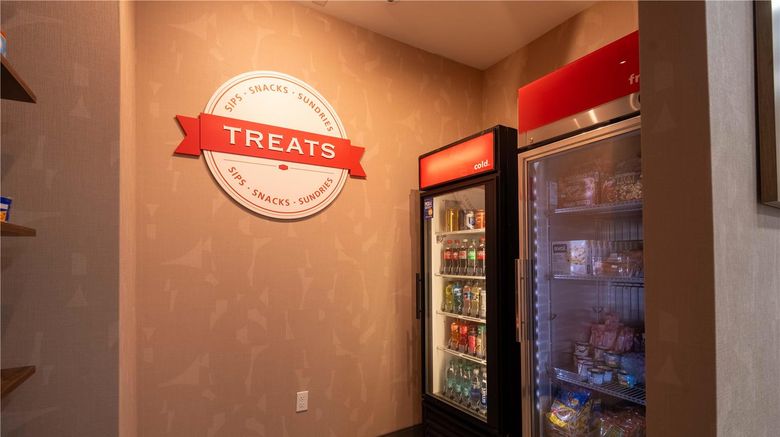 <b>Hampton Inn & Suites Mission Restaurant</b>. Images powered by <a href="https://iceportal.shijigroup.com/" title="IcePortal" target="_blank">IcePortal</a>.