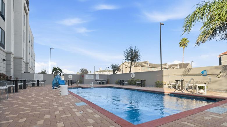 <b>Hampton Inn & Suites Pharr Pool</b>. Images powered by <a href="https://iceportal.shijigroup.com/" title="IcePortal" target="_blank">IcePortal</a>.