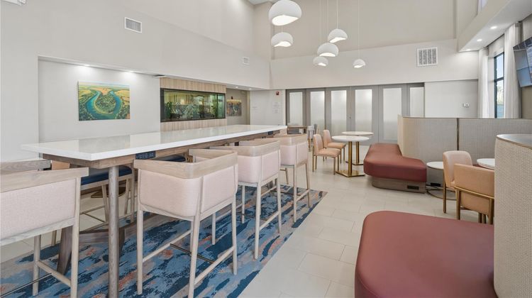 Hampton Inn & Suites Pharr Lobby
