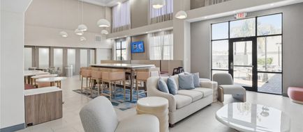 Hampton Inn & Suites Pharr Lobby