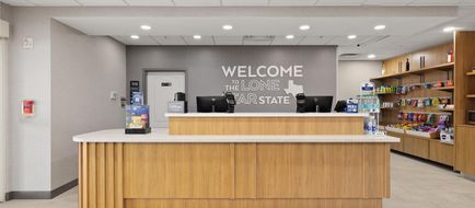 Hampton Inn & Suites McAllen Lobby