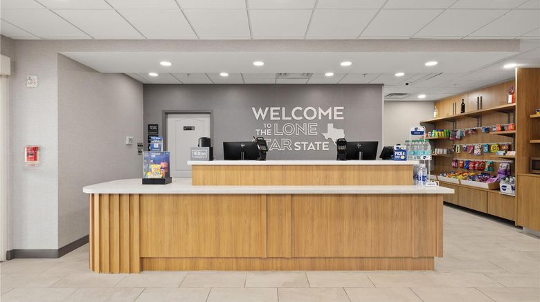 <b>Hampton Inn & Suites McAllen Lobby</b>. Images powered by <a href="https://iceportal.shijigroup.com/" title="IcePortal" target="_blank">IcePortal</a>.