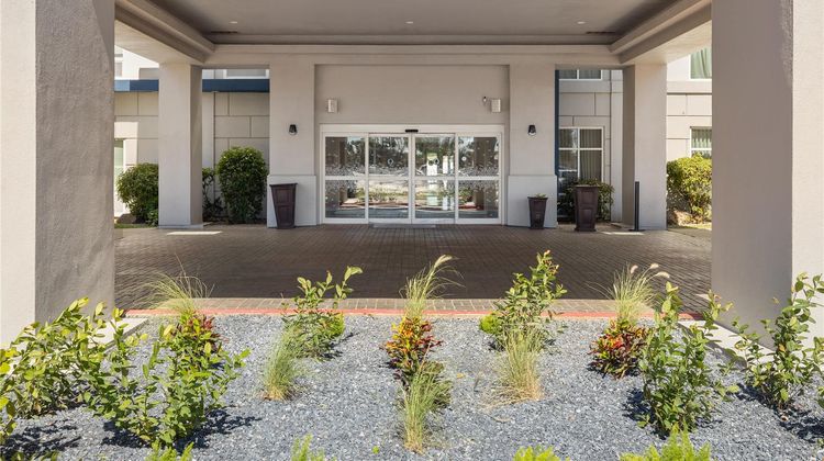 Hampton Inn & Suites McAllen Exterior
