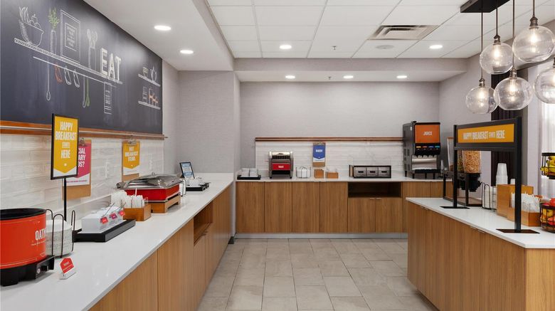 <b>Hampton Inn & Suites McAllen Restaurant</b>. Images powered by <a href="https://iceportal.shijigroup.com/" title="IcePortal" target="_blank">IcePortal</a>.