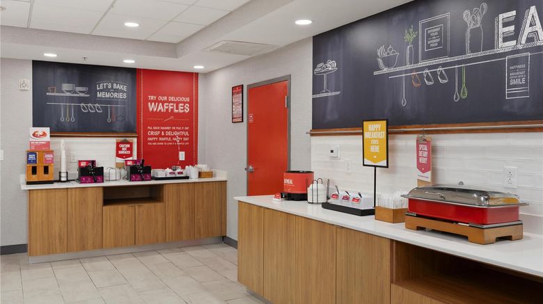 <b>Hampton Inn & Suites McAllen Restaurant</b>. Images powered by <a href="https://iceportal.shijigroup.com/" title="IcePortal" target="_blank">IcePortal</a>.