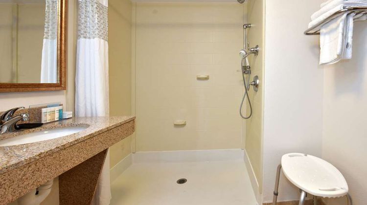 Hampton Inn Alexander City Room