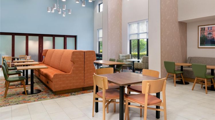 Hampton Inn & Suites Prattville Restaurant