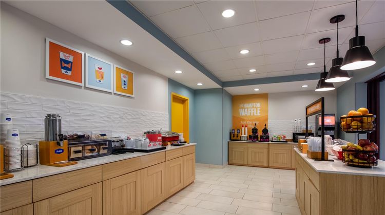 Hampton Inn & Suites Prattville Restaurant