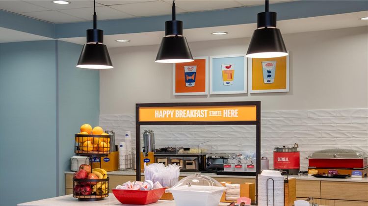 Hampton Inn & Suites Prattville Restaurant