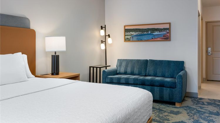 Hampton Inn & Suites Prattville Room
