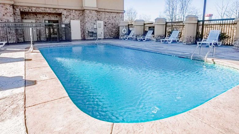 <b>Hampton Inn Montgomery-South-Airport Pool</b>. Images powered by <a href="https://iceportal.shijigroup.com/" title="IcePortal" target="_blank">IcePortal</a>.