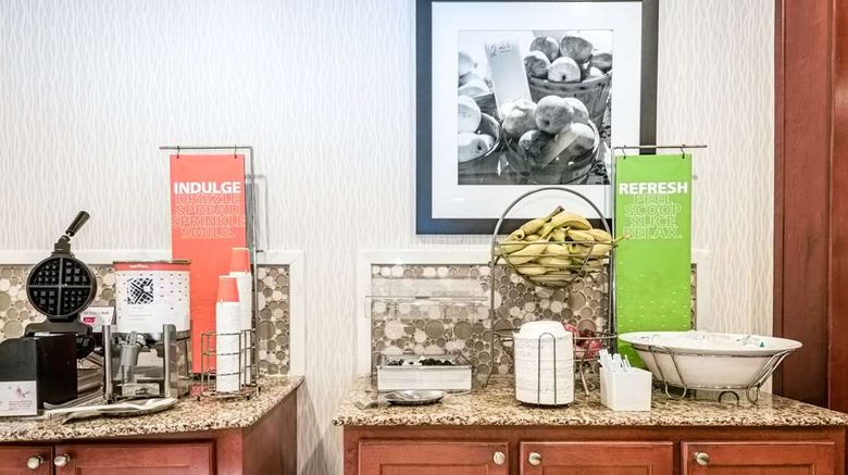 <b>Hampton Inn Montgomery-South-Airport Restaurant</b>. Images powered by <a href="https://iceportal.shijigroup.com/" title="IcePortal" target="_blank">IcePortal</a>.