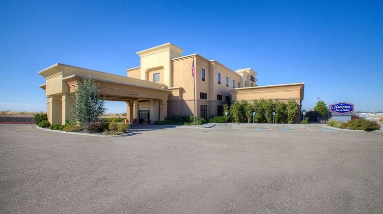 <b>Hampton Inn & Suites Mountain Home Exterior</b>. Images powered by <a href="https://iceportal.shijigroup.com/" title="IcePortal" target="_blank">IcePortal</a>.
