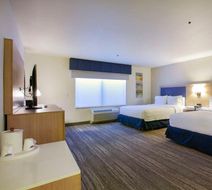Hampton Inn & Suites Mountain Home Room