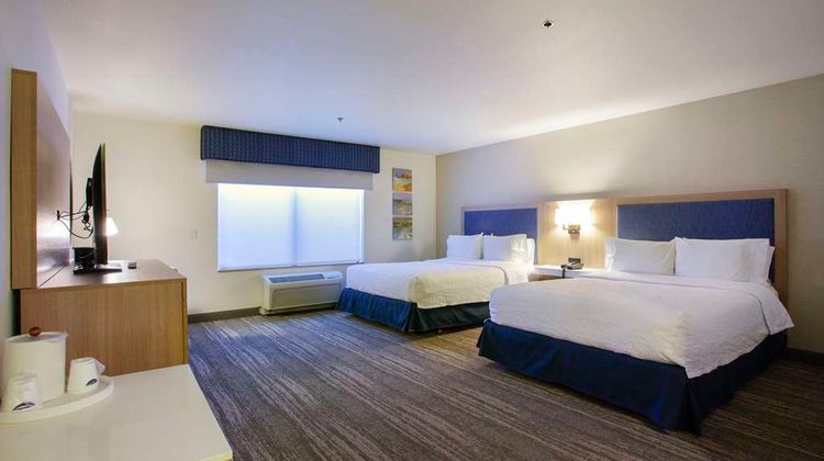 Hampton Inn & Suites Mountain Home Room