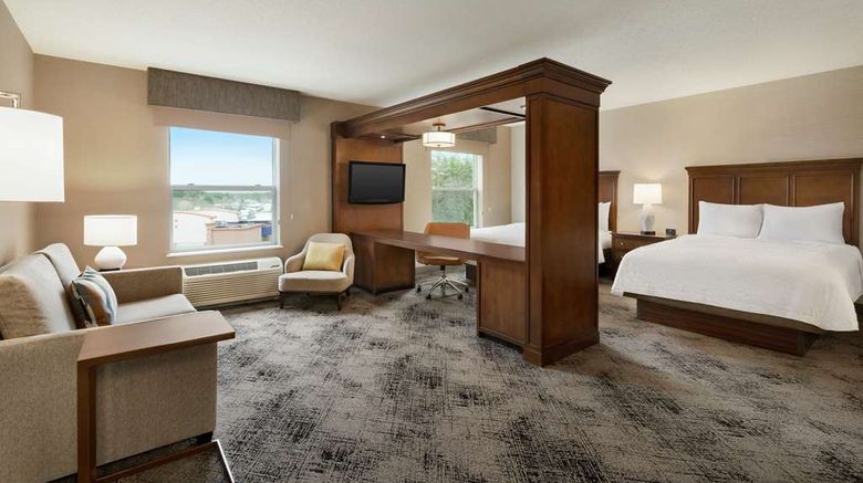 <b>Hampton Inn & Suites Exeter Room</b>. Images powered by <a href="https://iceportal.shijigroup.com/" title="IcePortal" target="_blank">IcePortal</a>.