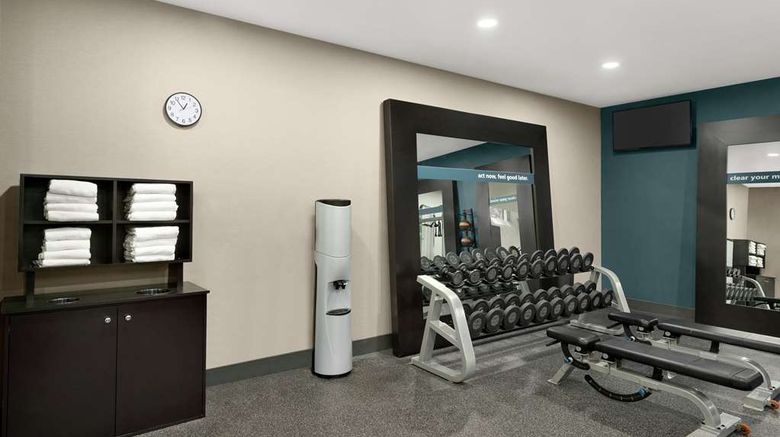 <b>Hampton Inn & Suites Exeter Health</b>. Images powered by <a href="https://iceportal.shijigroup.com/" title="IcePortal" target="_blank">IcePortal</a>.