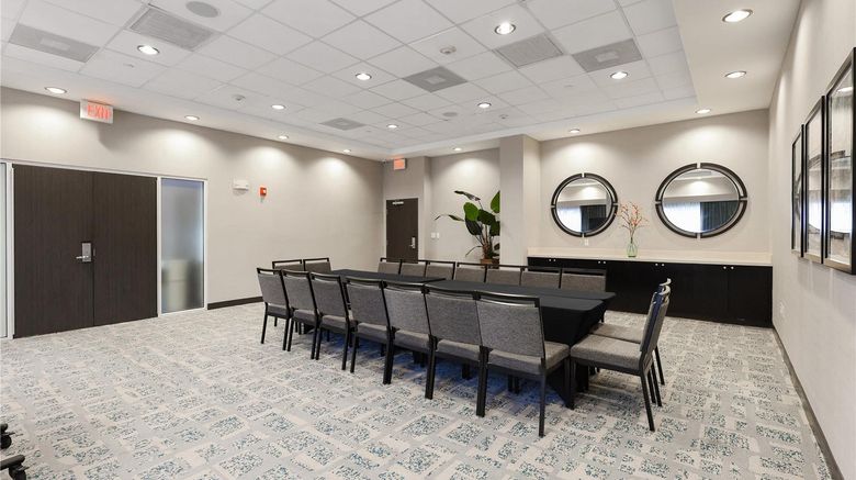 <b>Hampton Inn Coconut Grove Coral Gables Meeting</b>. Images powered by <a href="https://iceportal.shijigroup.com/" title="IcePortal" target="_blank">IcePortal</a>.