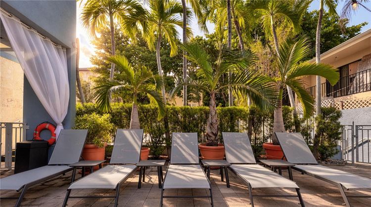 Hampton Inn Coconut Grove Coral Gables Pool