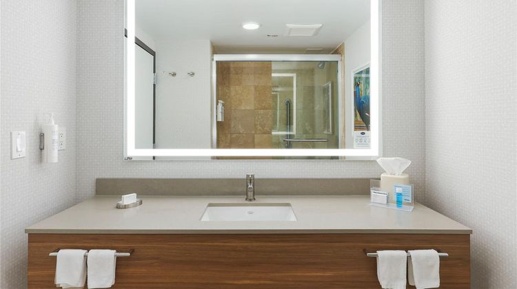 Hampton Inn Coconut Grove Coral Gables Room
