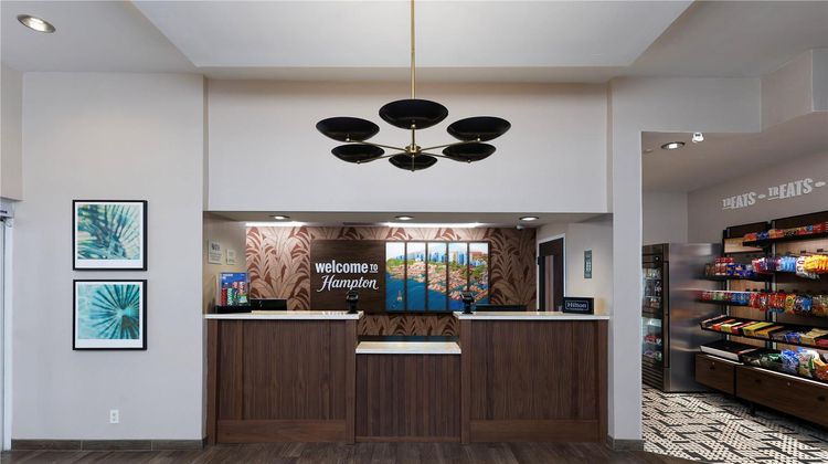 Hampton Inn Coconut Grove Coral Gables Lobby