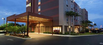 Home2 Suites by Hilton Florida City Exterior