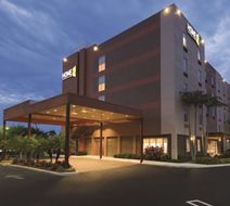 Home2 Suites by Hilton Florida City Exterior
