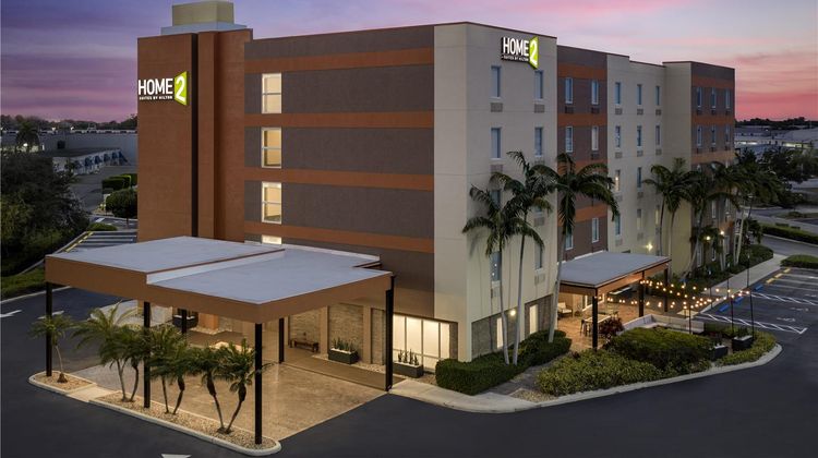 Home2 Suites by Hilton Florida City Exterior