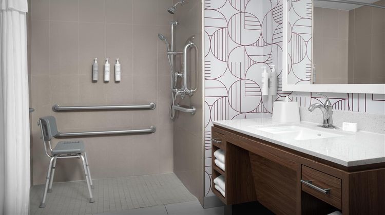 Home2 Suites by Hilton Florida City Room