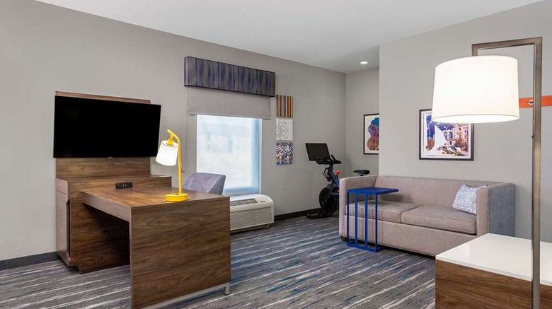 <b>Hampton Inn & Suites Muncie Other</b>. Images powered by <a href="https://iceportal.shijigroup.com/" title="IcePortal" target="_blank">IcePortal</a>.