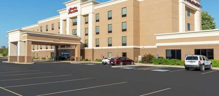 Hampton Inn & Suites Marshalltown Exterior