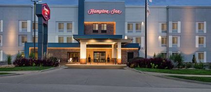 Hampton Inn Blue Springs Exterior