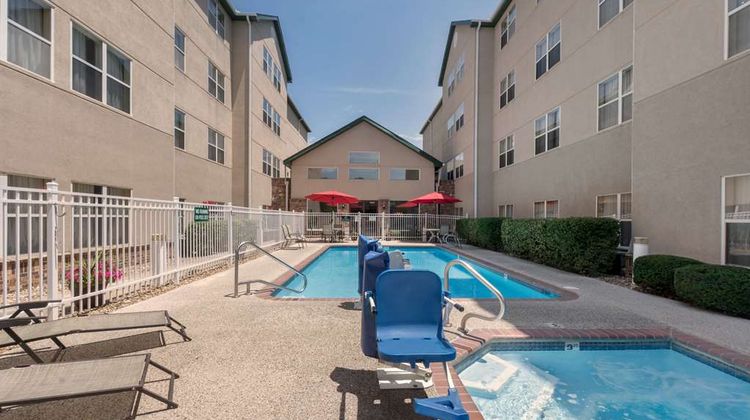Homewood Suites Overland Park Pool