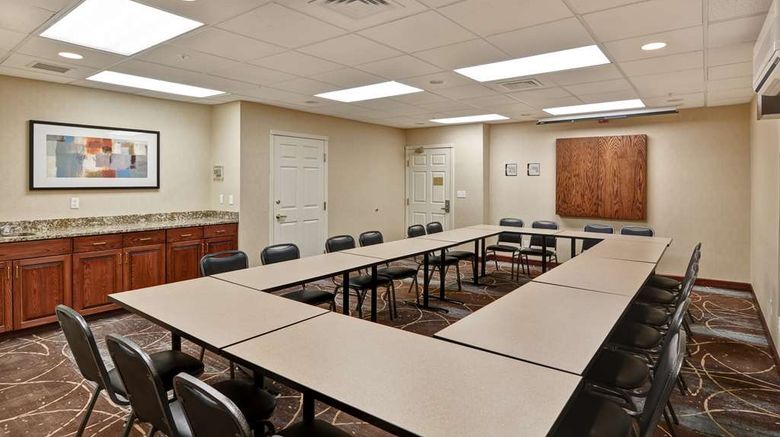 <b>Homewood Suites Overland Park Meeting</b>. Images powered by <a href="https://iceportal.shijigroup.com/" title="IcePortal" target="_blank">IcePortal</a>.