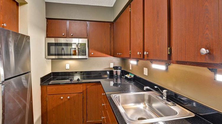 Homewood Suites Overland Park Other