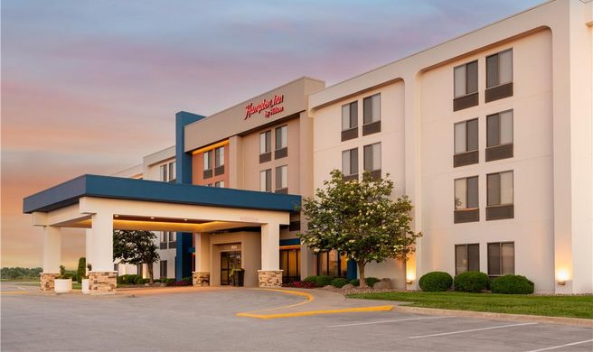 Hampton Inn Kansas City/Liberty Exterior