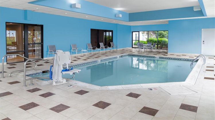Hampton Inn Kansas City/Liberty Pool